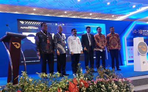 Giias Surabaya Momen Dorong Industri Otomotif Di Jatim Otomotif