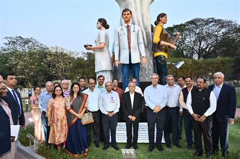 Park dedicated to COVID Warrior opens in Jamshedpur | The Avenue Mail