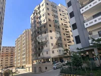 Two Bedroom Flat For Sale In Defence Residency Near Giga Mall DHA