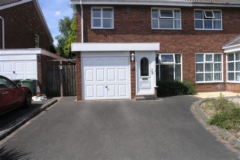 Portsdown Road Hayley Green Halesowen B63 3 Bedroom Semi Detached