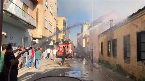 Aydın ın Germencik ilçesinde çıkan yangında metruk bina kullanılamaz