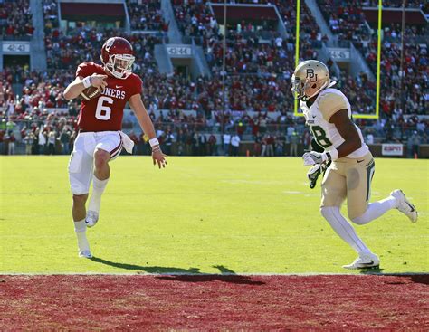 Nfl Mock Draft Patriots Trade Up To Get Tom Bradys Successor