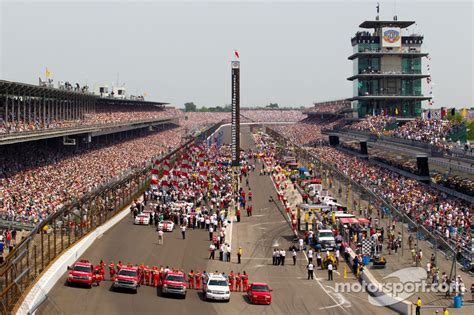 Nabors To Return To Ima To Sing During Indy Pre Race