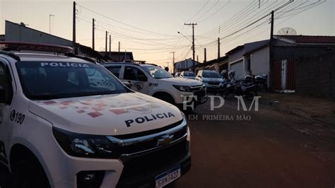 Homem Mantém Ex Esposa Refém Em Banheiro De Residência Em Franca Em