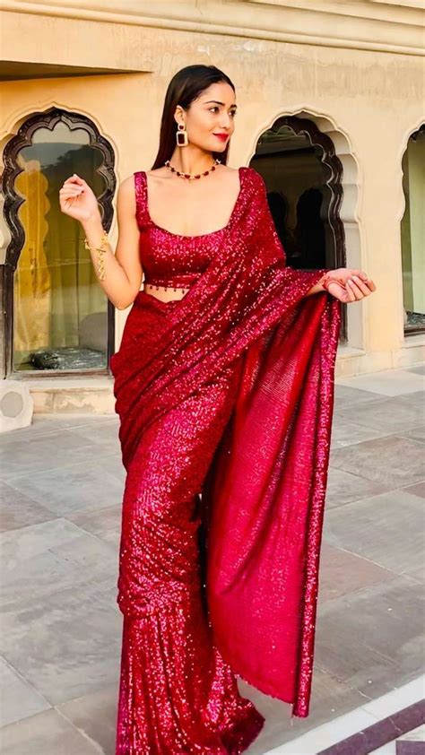 आशरम फम बबत Tridha क सड म हट अदए Ashram Babita Tridha Choudhury Hot Saree Looks