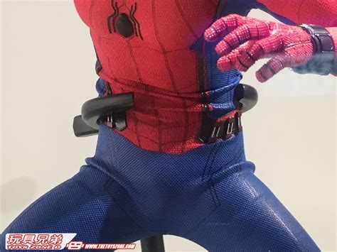 實拍 Hot Toys蜘蛛俠強勢回歸Spider man Homecoming 蜘蛛俠 人偶 Toys Zone D 玩具兄弟 Figures Price List