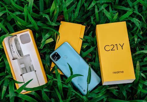 В России появился Realme C21Y с NFC по цене 11 990 рублей