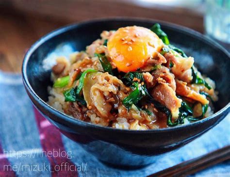 ♡フライパン5分♡豚肉とニラのスタミナ丼♡【簡単レシピ時短節約春休みランチ】 スタミナ丼 料理 レシピ レシピ