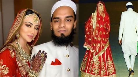khans husband anas saiyad shares unseen wedding pic