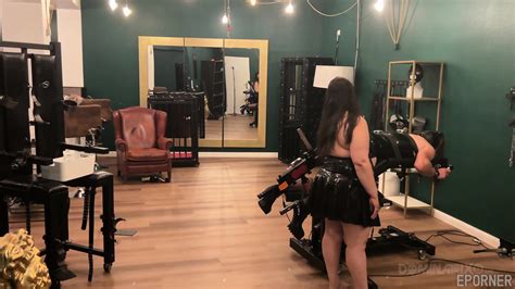 Slave Tied In Sex Machine