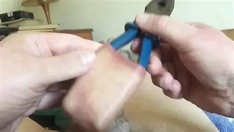 Foreskin Of Large Pliers Free Gay Cock Toy Porn Bd XHamster