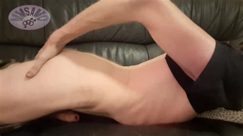 角質の超長い手コキを楽しんでいるポルノを見てザーメンにうめき声 Pornhub Gay