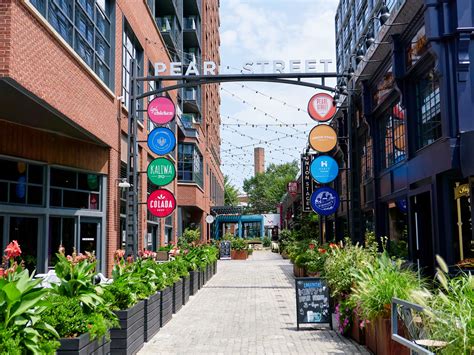 Venture on I Apartments | Washington D.C. DC