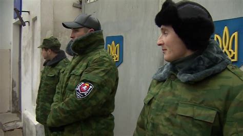 Ukraine Crisis Tensions High In Crimean Capital Simferopol Bbc News