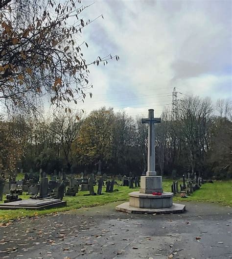 War Memorial Lower Ince Cemetery Anthony Parkes Cc By Sa