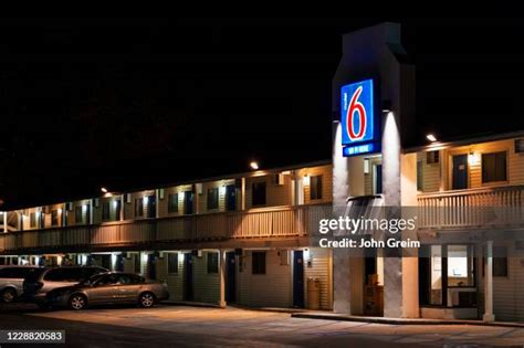 32 Motel 6 Sign Stock Photos, High-Res Pictures, and Images - Getty Images