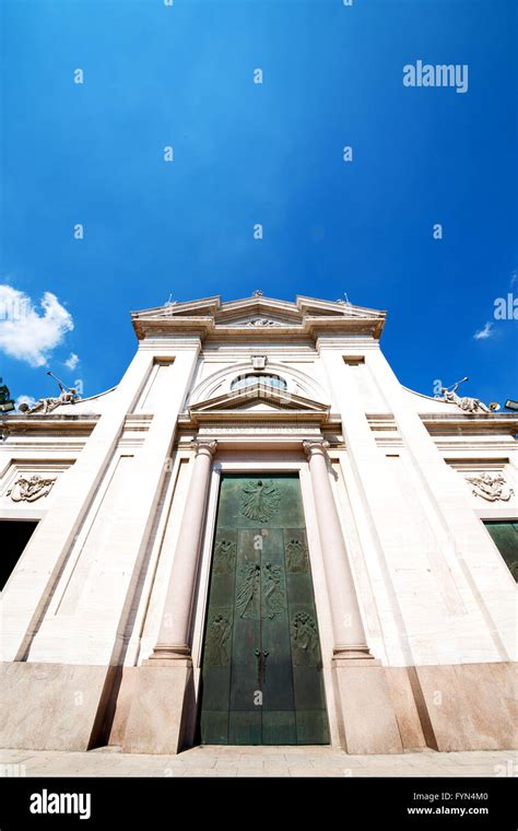 exterior old architecture in italy europe Stock Photo - Alamy