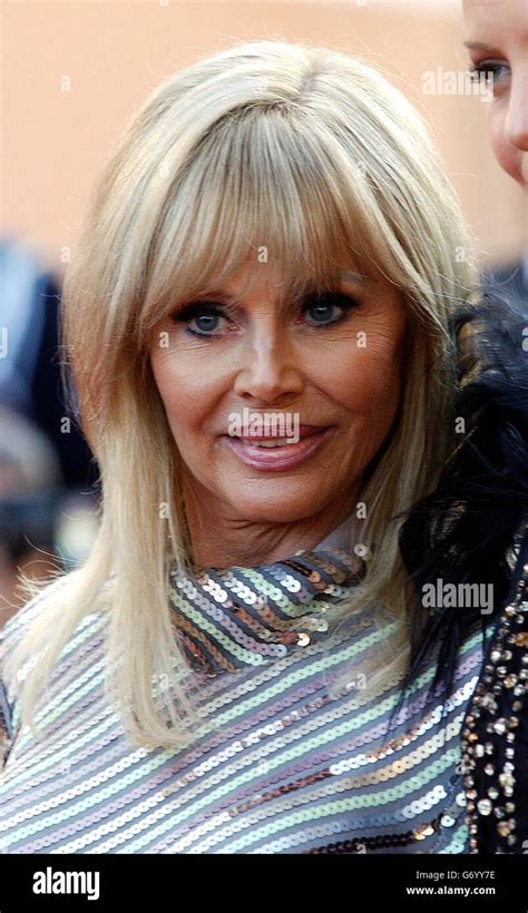 Film Actress Britt Ekland Fotos Und Bildmaterial In Hoher Auflösung