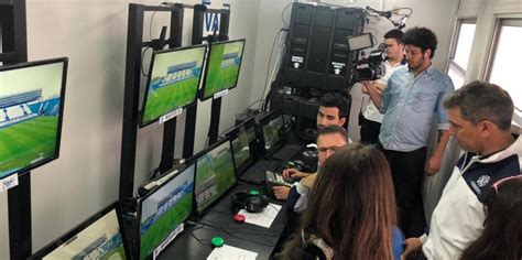 ¿cuándo Llega El Var Al Fútbol Uruguayo Marketing Registrado