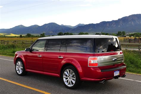 Ford Flex - reviews, prices, ratings with various photos