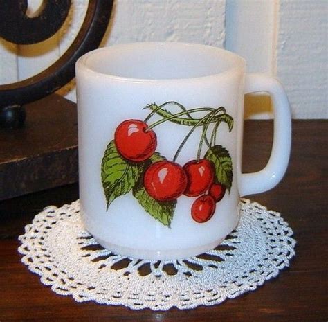 17 Best images about VINTAGE COFFEE MUGS on Pinterest | Insulated cups ...