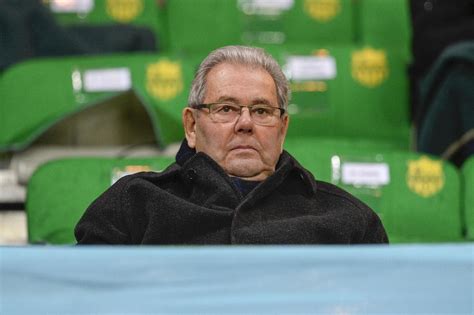 Equipe de France Claude Simonet ancien président de la FFF est mort