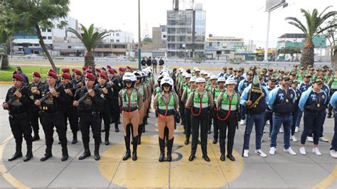 Policía garantiza la seguridad durante el desarrollo de la cumbre APEC