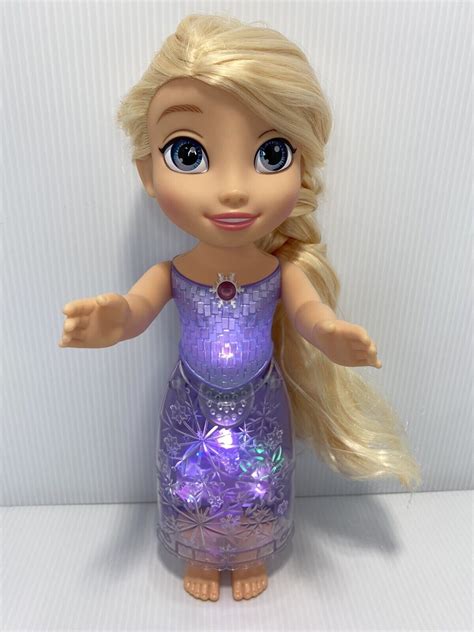 13 Disney Elsa Frozen Northern Lights Lights Up Sings Talks Doll Jakks