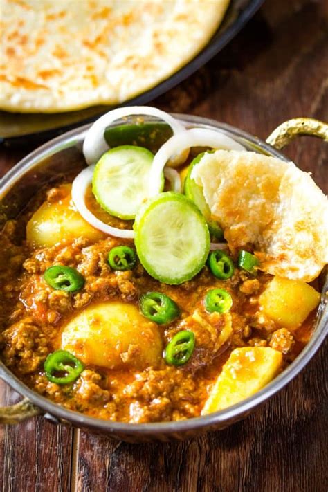 Aloo Keema Easy Ground Beef Curry I Knead To Eat