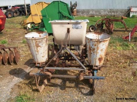 Ford 309 Corn Planter 2 Row