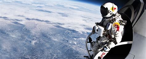 INCREDIBIL Aventurierul Aerului Felix Baumgartner A Sarit Din Cosmos