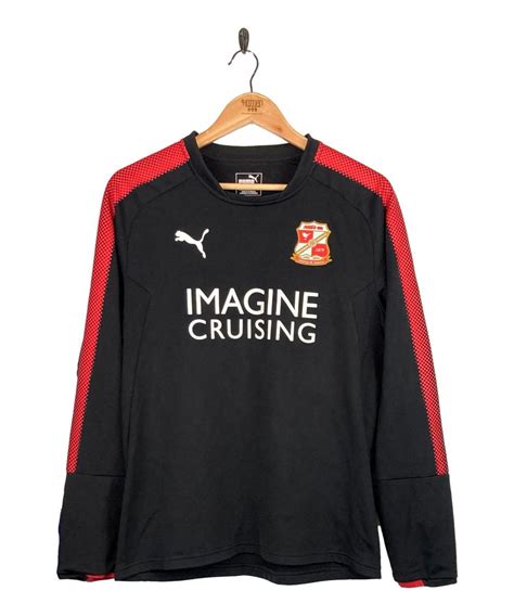 2017 18 Swindon Town Training Top M The Kitman Football Shirts