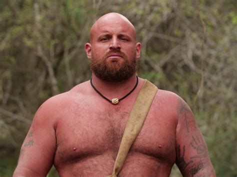 Naked And Afraid Last One Standing Premieres May On Discovery