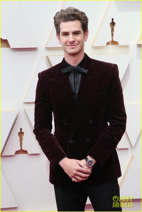 These Photos Of Jamie Dornan And Andrew Garfield On The Oscars Red Carpet