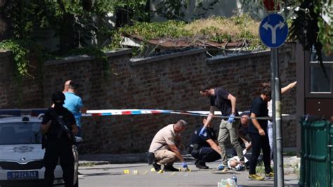 Attacker Killed After Firing Crossbow At Policeman Guarding Israeli