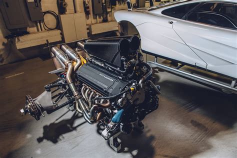 McLaren F1 Service Center DW Burnett Photography