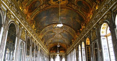 Audio guide VERSAILLES - Interior - Tour Guide | MyWoWo