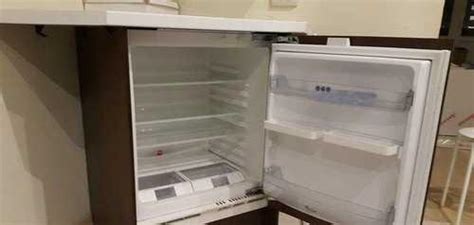 Встраиваемый холодильник Whirlpool ARG 585/3, б/у Москва | Бытовая ...