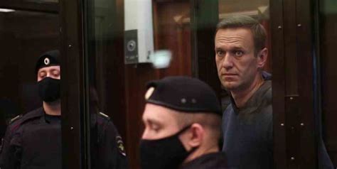 El Líder Opositor Ruso Alexei Navalny Fue Condenado A Nueve Años De