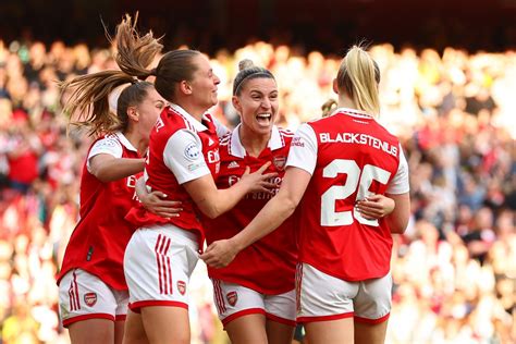 Arsenal Women Secure Champions League Spot With Dominant Victory Over