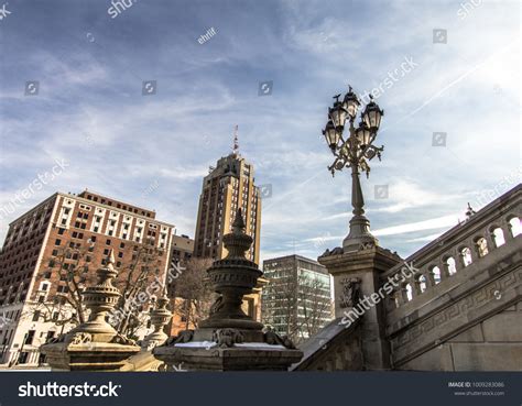 191 Lansing, Michigan Skyline Images, Stock Photos & Vectors | Shutterstock