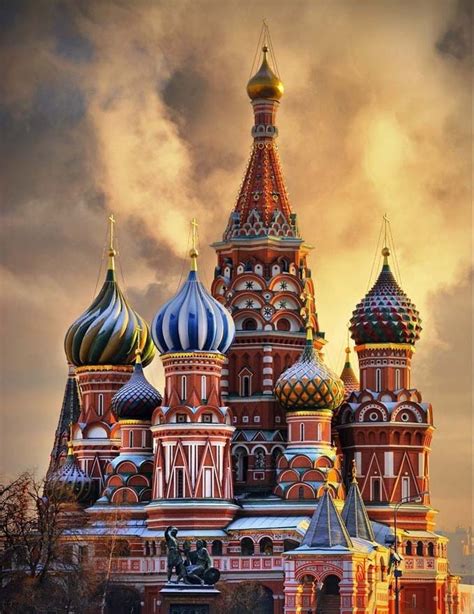 Top 10 Most Famous Structures In The World Topteny Magazine