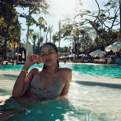 Hot Sexy Nada Al Ghazali Bikini Pics