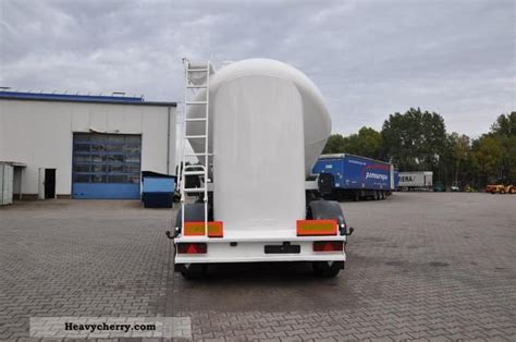 Spitzer 34m ³ silo cement silo repainted 2005 Tank body Semi