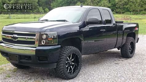 2008 Chevrolet Silverado 1500 With 20x10 24 Moto Metal MO970 And 33 12