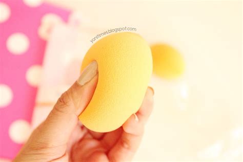 Review Real Technique Miracle Complexion Sponge