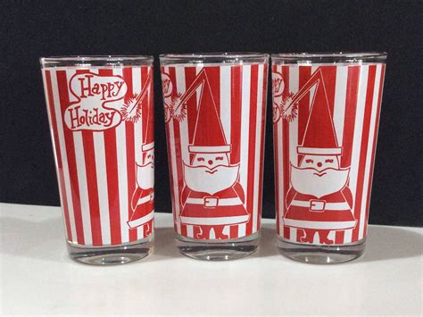 Christmas Glassware Santa Glasses Red Stripe Drinkware Holiday Etsy Holiday Glassware