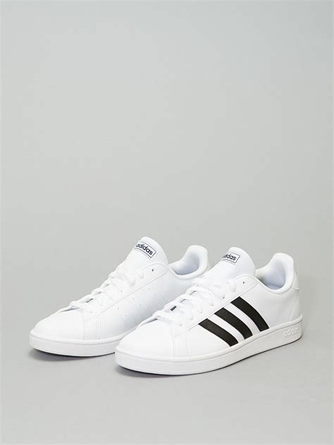 Baskets Basses Adidas GRAND COURT BASE Blanc Kiabi 50 00