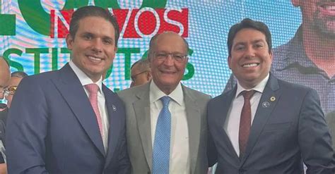 Veja Fotos Deputado Estadual Felipe Leit O Festeja An Ncio De Novas