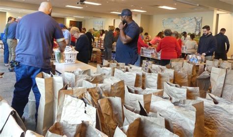 Good Hands For Food Packing Assistance League Northern Virginia